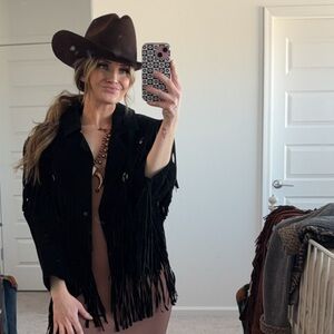 Meet your Posher, Kalie